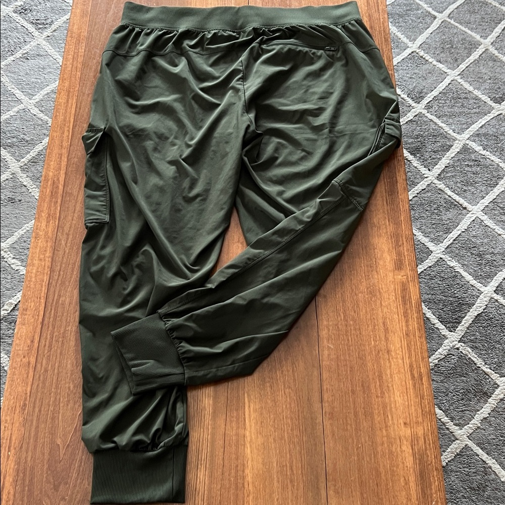 Women’s All in Motion Green Jogger Cargo Pants Size XL - Picture 8 of 10